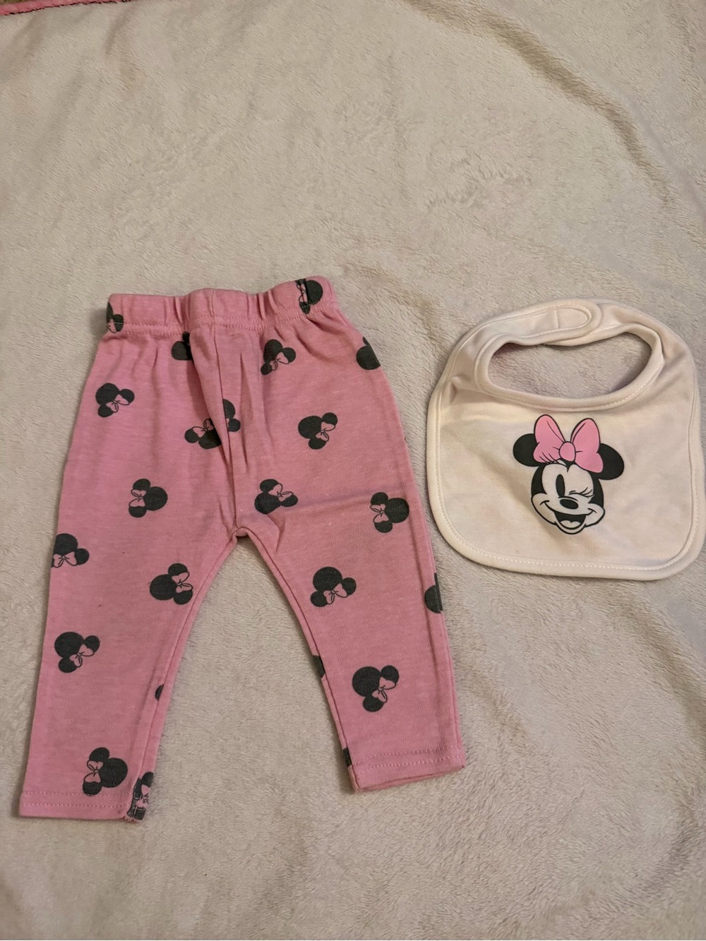 Disney Pink Minnie Mouse Leggings with Cream Minnie Bib